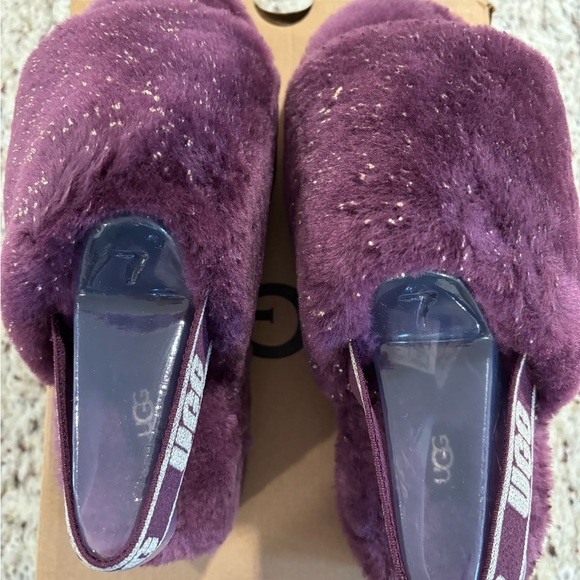 Ugg Women’s Fluff Yeah Metallic Sparkle Slipper  in Pinot Noir SZ 7 New - Picture 4 of 10